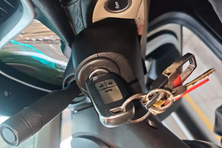 Used Buick GT 2017 15N Automatic Elite Version Vehicle Key