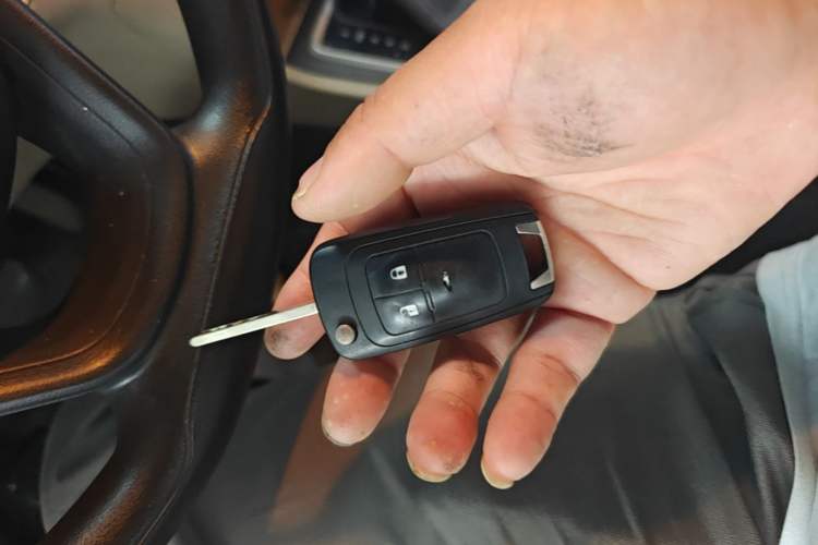 Used Buick GT 2017 15N Automatic Elite Version Vehicle Key