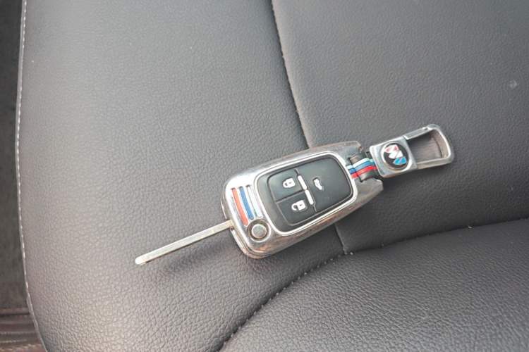 Used Buick GT 2017 15N Automatic Entry-Level Trim Vehicle Key