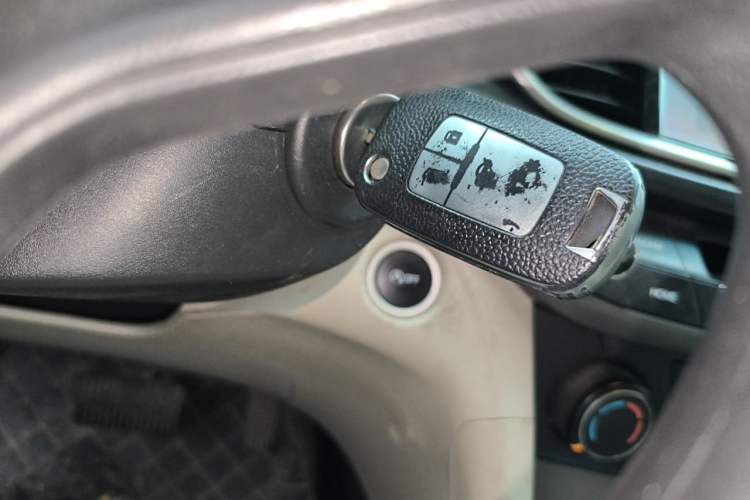 Used Buick GT 2017 15N Automatic Entry-Level Trim Vehicle Key