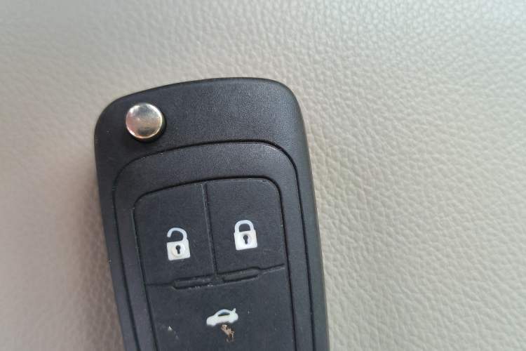 Used Buick GT 2017 15N Automatic Elite Version Vehicle Key