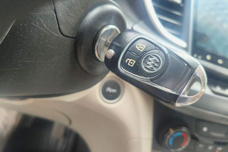 Used Buick GT 2017 15N Automatic Elite Version Vehicle Key