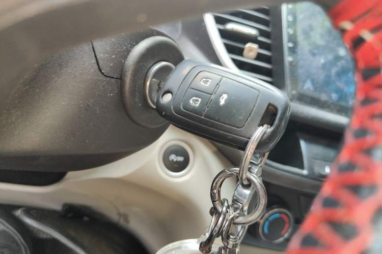 Used Buick GT 2017 15N Automatic Elite Version Vehicle Key