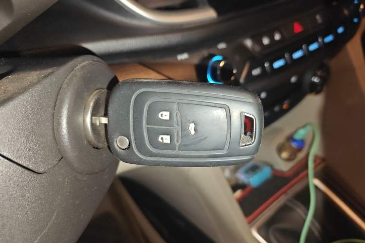 Used Buick GT 2017 15N Manual Elite Version Vehicle Key