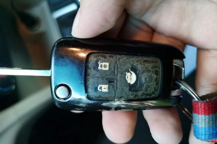 Used Buick GT 2017 15N Manual Entry-Level Trim Vehicle Key