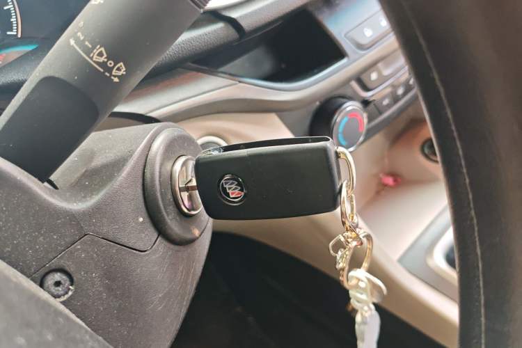 Used Buick GT 2017 15N Automatic Elite Version Vehicle Key