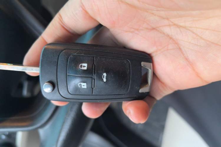 Used Buick GT 2017 15N Automatic Elite Version Vehicle Key