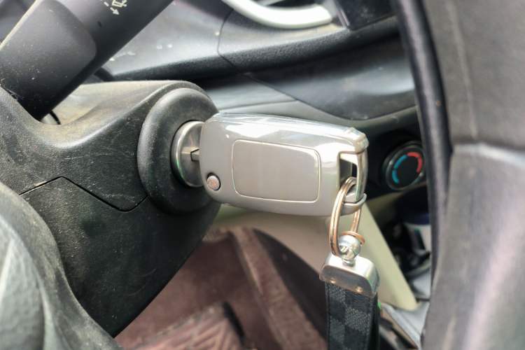Used Buick GT 2017 15N Automatic Elite Version Vehicle Key