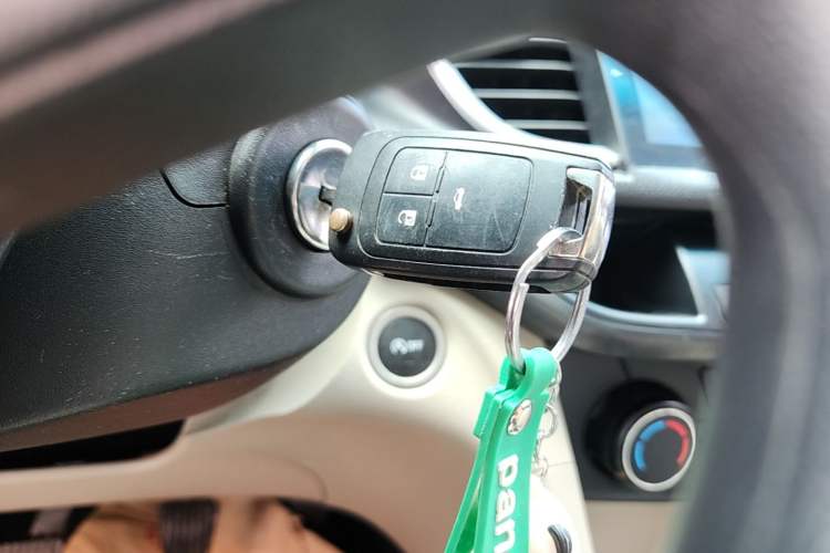 Used Buick GT 2017 15N Manual Elite Version Vehicle Key