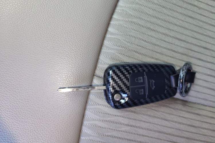 Used Buick GT 2017 15N Manual Elite Version Vehicle Key