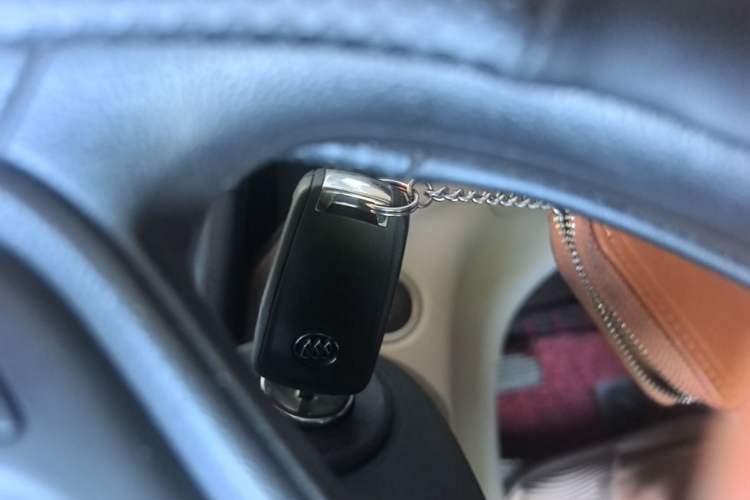 Used Buick GT 2017 15N Automatic Elite Version Vehicle Key
