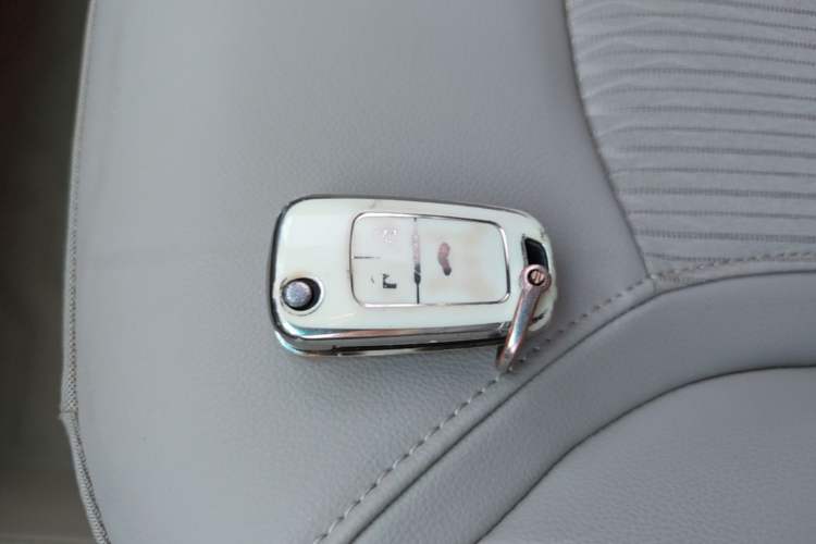 Used Buick GT 2017 15N Manual Elite Version Vehicle Key