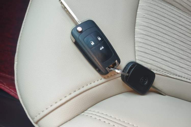 Used Buick GT 2017 15N Automatic Elite Version Vehicle Key