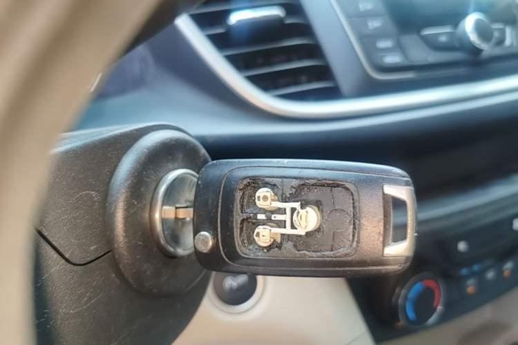 Used Buick GT 2017 15N Automatic Elite Version Vehicle Key