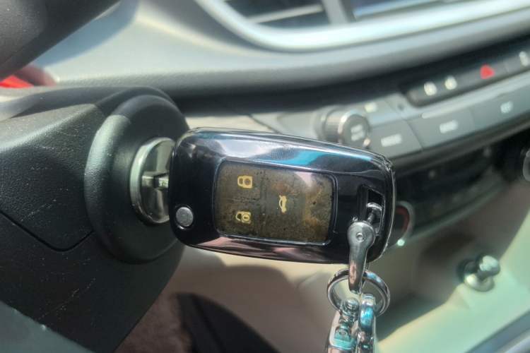 Used Buick GT 2017 15N Automatic Entry-Level Trim Vehicle Key