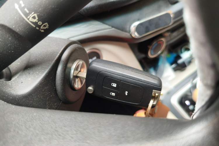 Used Buick GT 2017 15N Automatic Elite Version Vehicle Key
