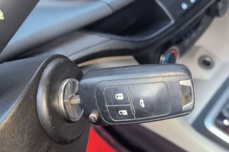 Used Buick GT 2017 15N Automatic Entry-Level Trim Vehicle Key
