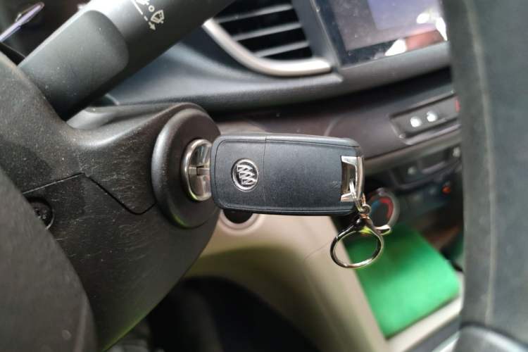 Used Buick GT 2017 15N Automatic Elite Version Vehicle Key