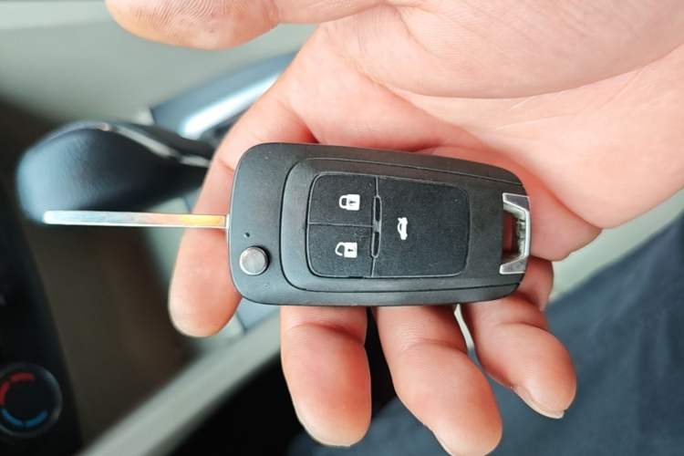 Used Buick GT 2017 15N Automatic Entry-Level Trim Vehicle Key