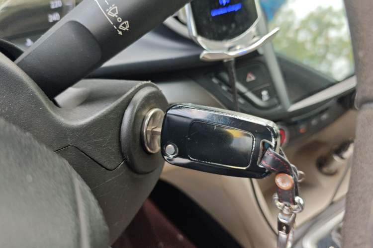 Used Buick GT 2017 15N Automatic Elite Version Vehicle Key