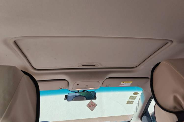 Used Buick GT 2017 15N Automatic Elite Version Headliner