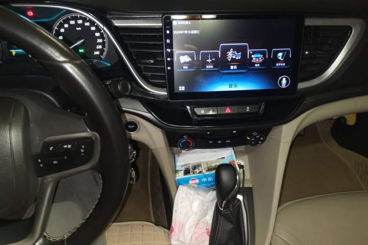 Used Buick GT 2018 15T Dual-Clutch Elite Model China V Standard Audio And AC Panel