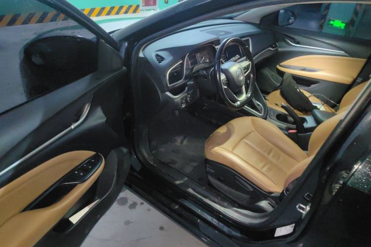 Used Buick GT 2018 18T Automatic Flagship Model Driver Seat