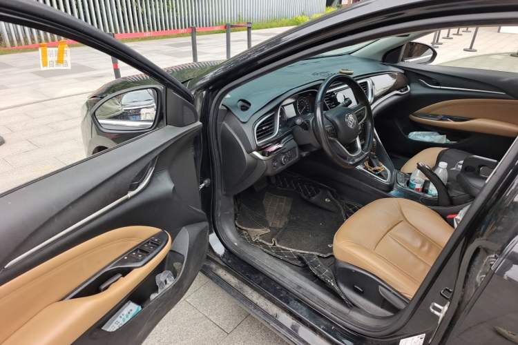 Used Buick GT 2018 18T Automatic Flagship Model Driver Seat