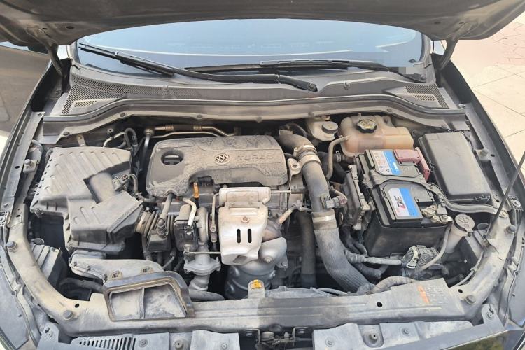 Used Buick GT 2018 18T Automatic Elite Model Engine Bay