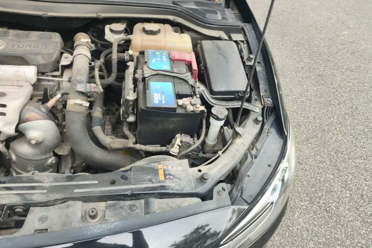 Used Buick GT 2018 15T Dual-Clutch Advanced Model China V Standard Engine Bay Left