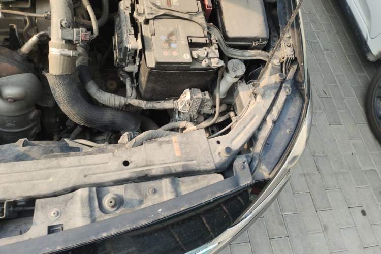 Used Buick GT 2018 15T Dual-Clutch Advanced Model China V Standard Engine Bay Left