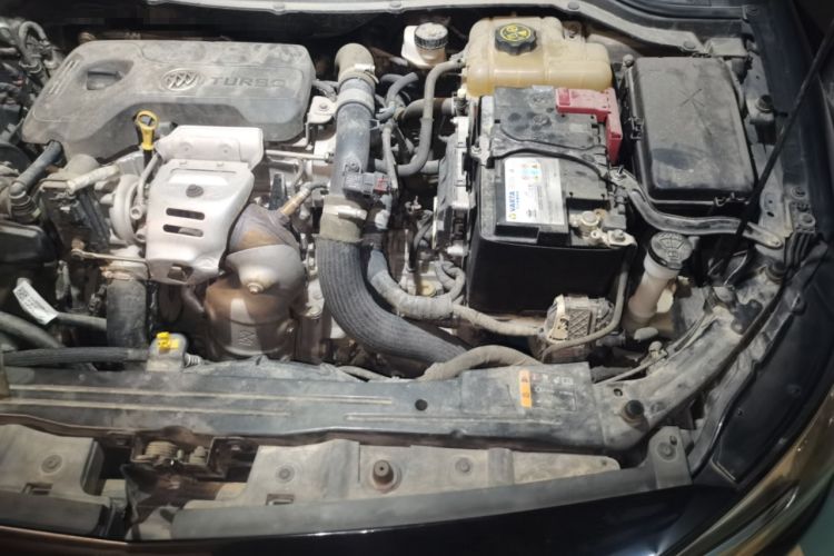 Used Buick GT 2018 15T Dual-Clutch Elite Model China V Standard Engine Bay Left