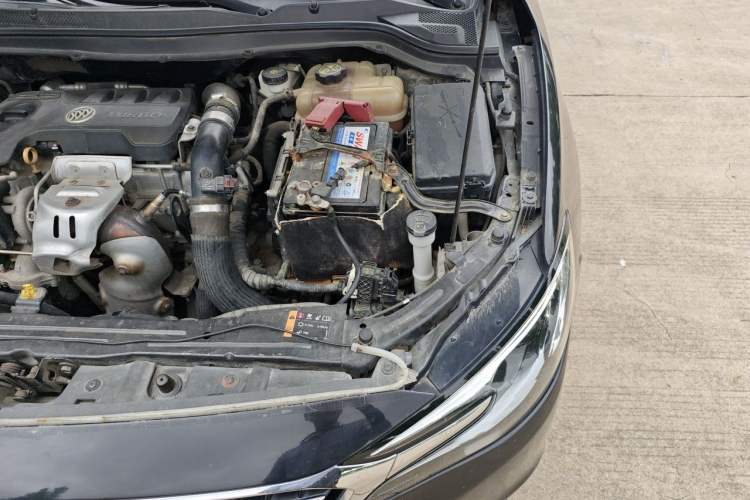 Used Buick GT 2018 18T Automatic Elite Model Engine Bay Left