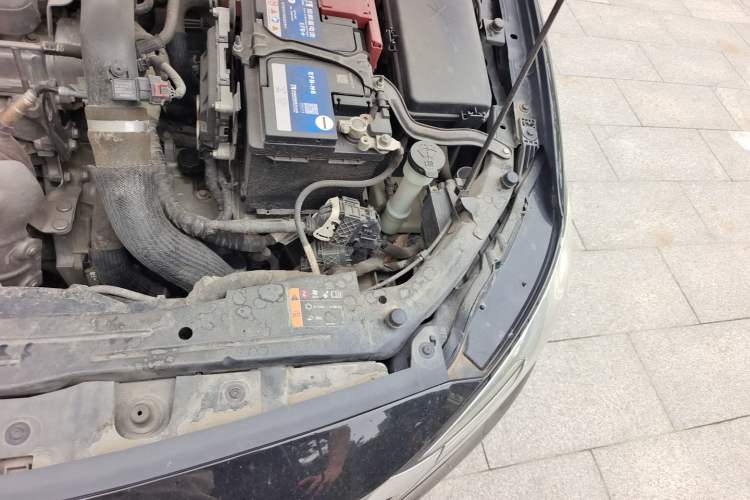 Used Buick GT 2018 18T Automatic Flagship Model Engine Bay Left