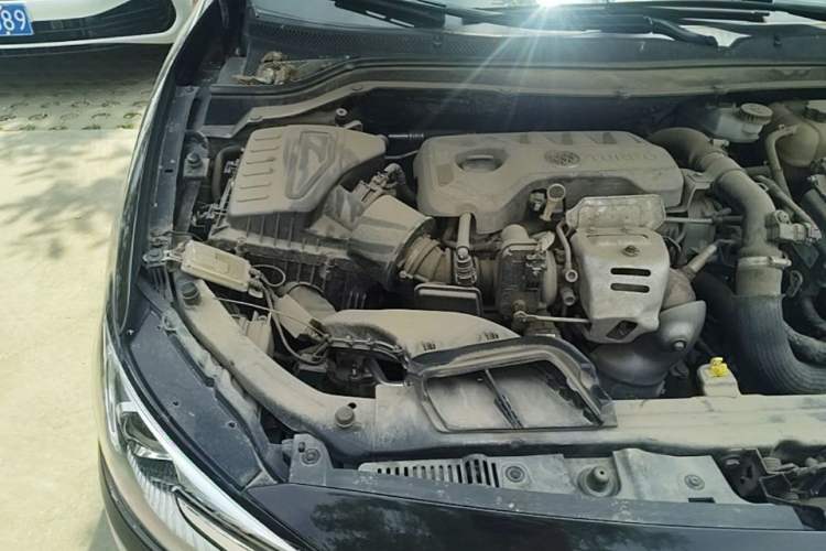 Used Buick GT 2018 15T Manual Elite Version China V Standard Engine Bay Right