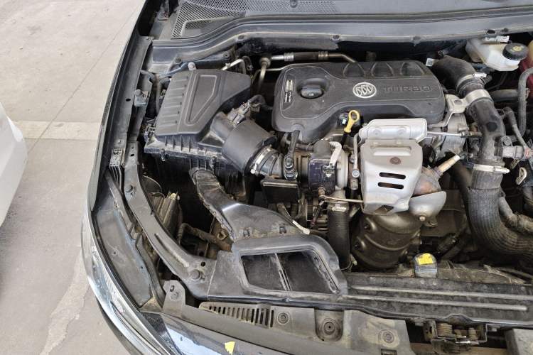 Used Buick GT 2018 15T Dual-Clutch Advanced Model China V Standard Engine Bay Right