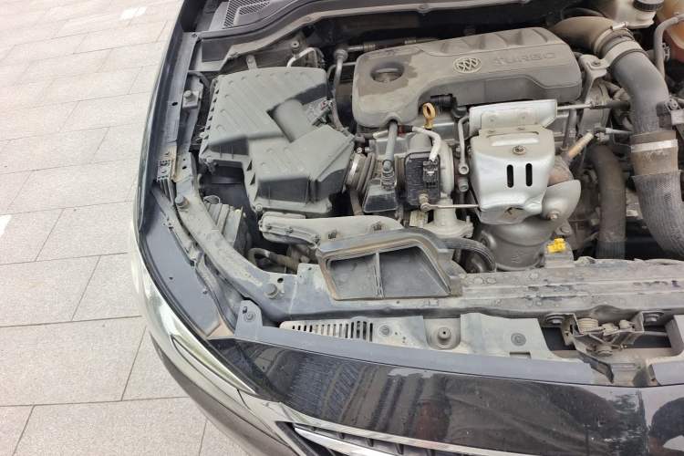 Used Buick GT 2018 18T Automatic Flagship Model Engine Bay Right