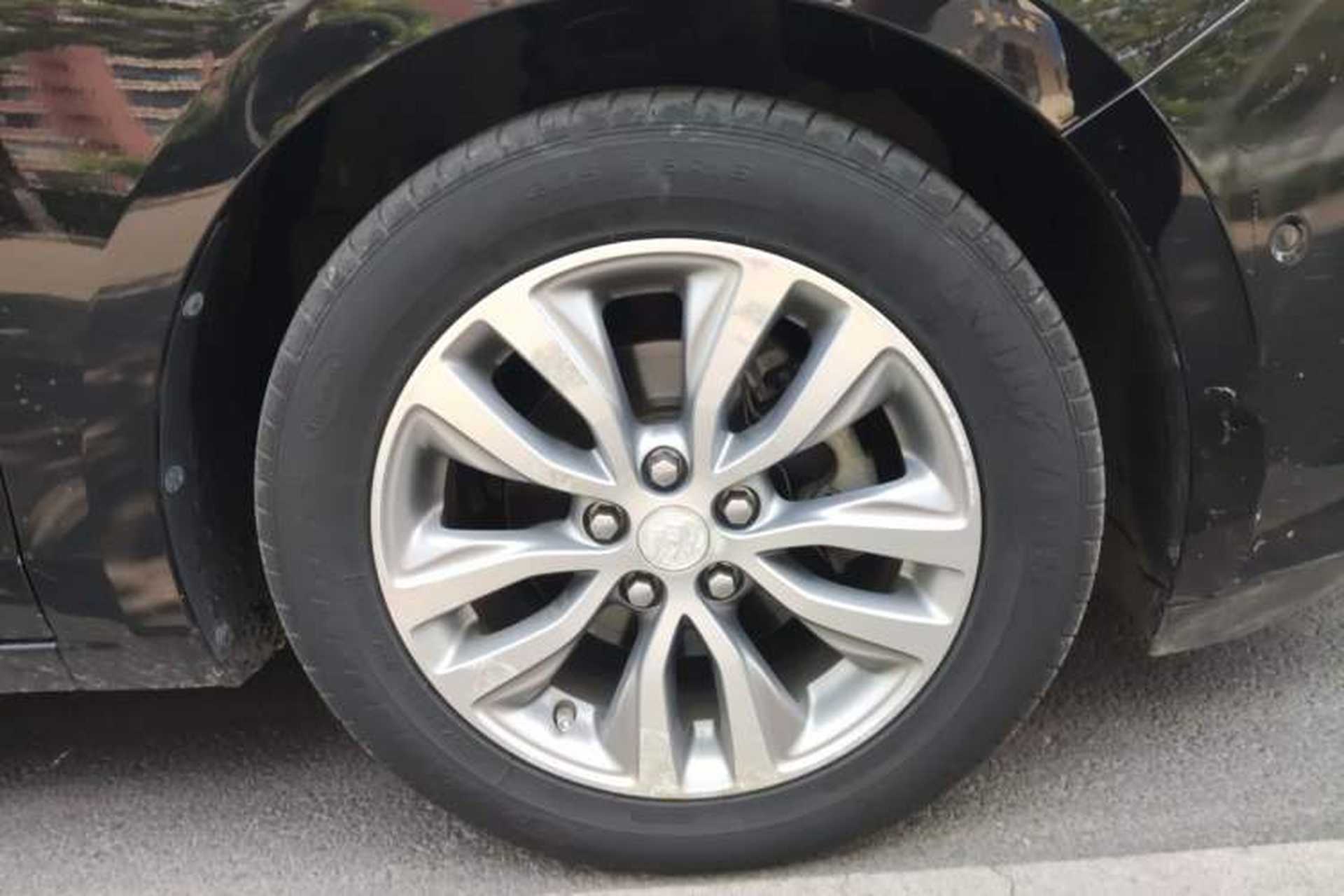 Used Buick GT 2018 18T Automatic Flagship Model Exterior 1