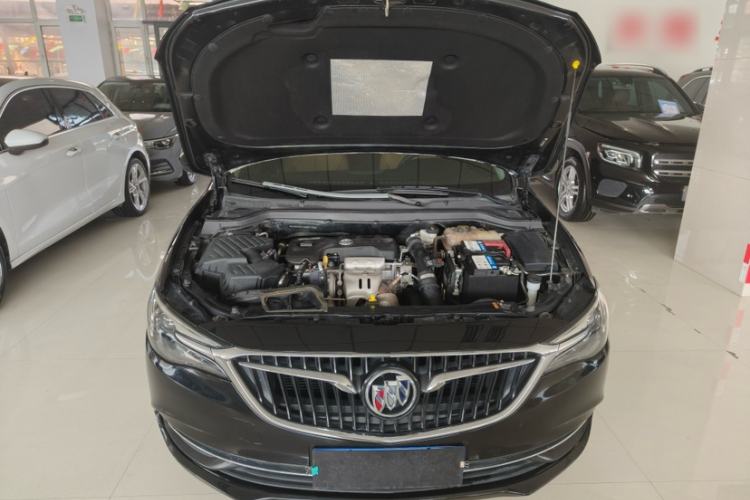 Used Buick GT 2018 18T Automatic Flagship Model Exterior 11
