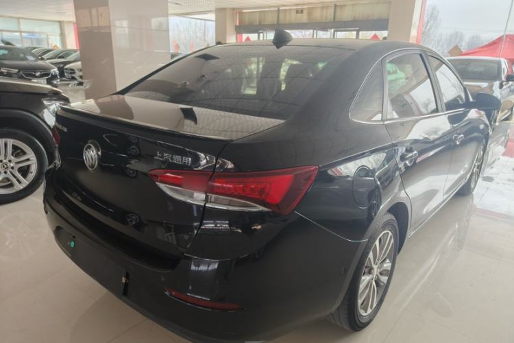 Used Buick GT 2018 18T Automatic Flagship Model Exterior 4