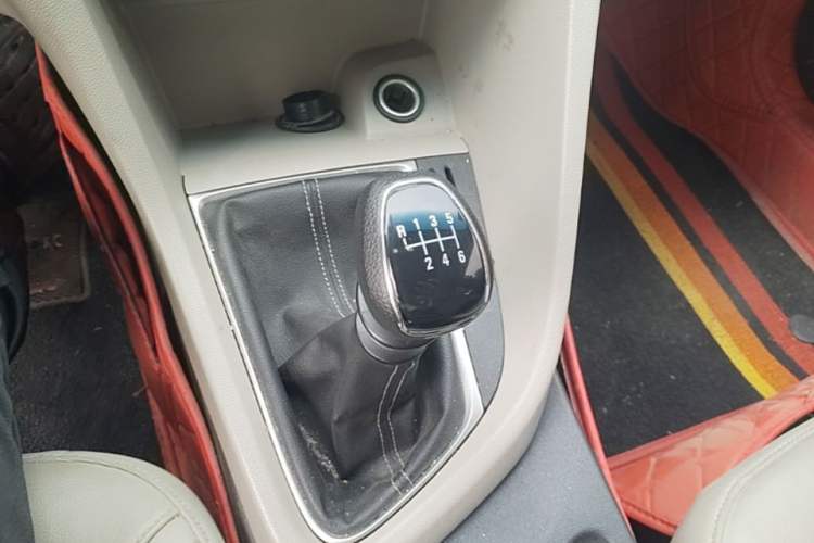 Used Buick GT 2018 15T Manual Elite Version China V Standard Gear Lever