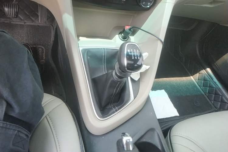 Used Buick GT 2018 15T Manual Elite Version China V Standard Gear Lever