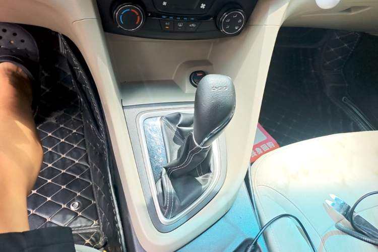 Used Buick GT 2018 15T Dual-Clutch Advanced Model China V Standard Gear Lever