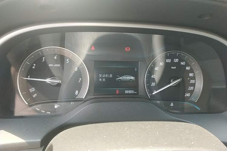 Used Buick GT 2018 15T Manual Elite Version China V Standard Instrument Cluster