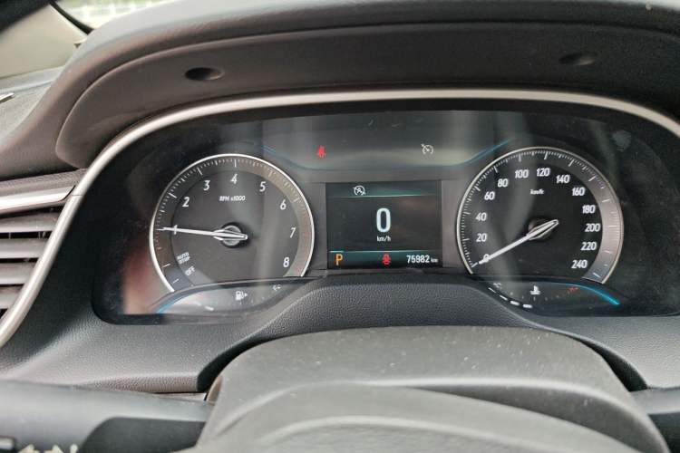Used Buick GT 2018 18T Automatic Elite Model Instrument Cluster