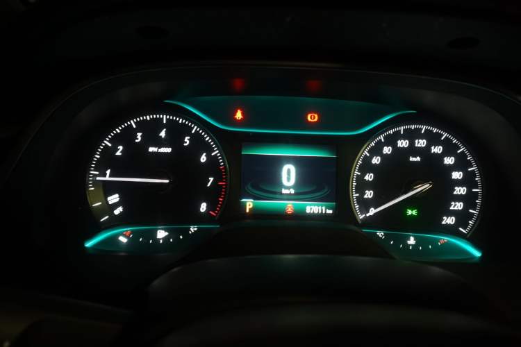 Used Buick GT 2018 18T Automatic Flagship Model Instrument Cluster