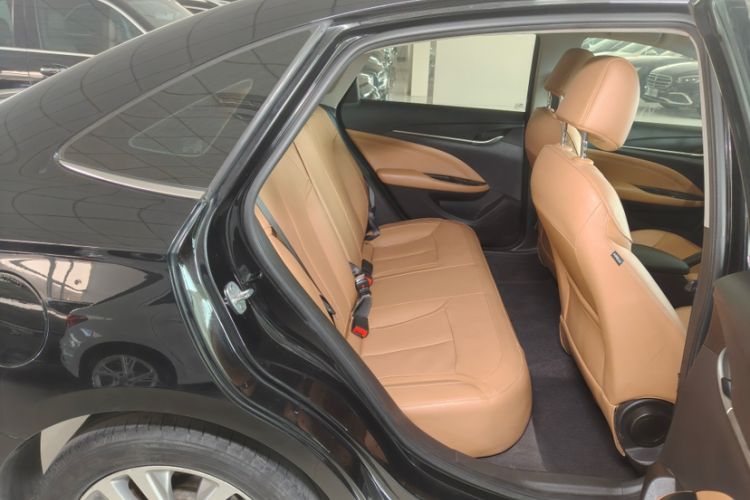 Used Buick GT 2018 18T Automatic Flagship Model Interior 10
