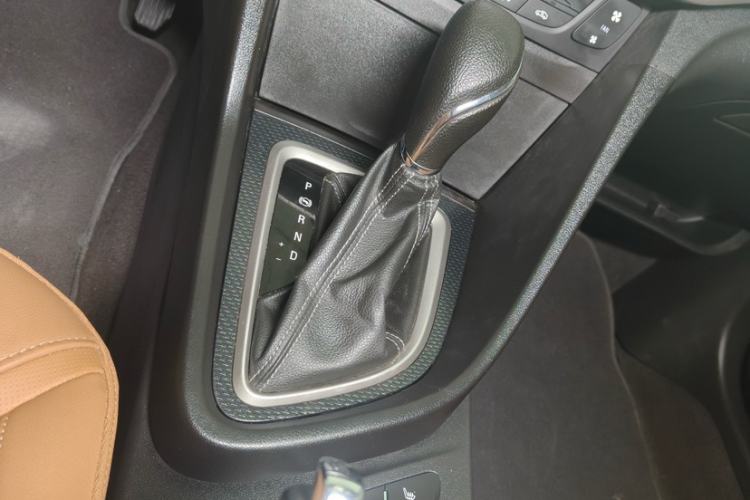Used Buick GT 2018 18T Automatic Flagship Model Interior 6