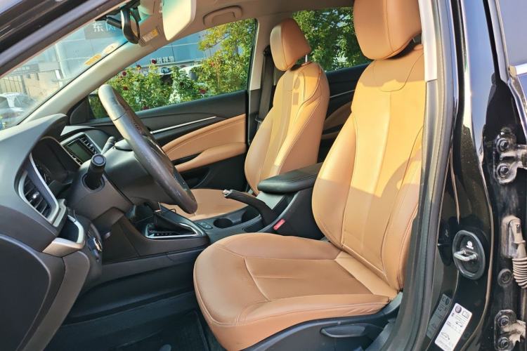 Used Buick GT 2018 18T Automatic Flagship Model Left Front Seat