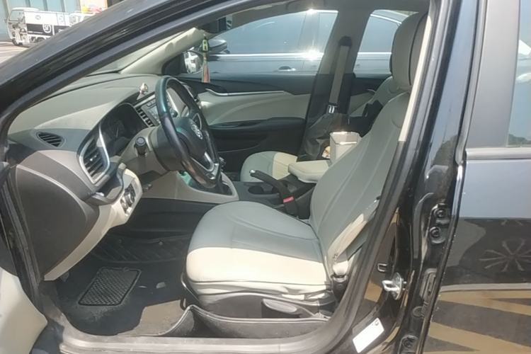 Used Buick GT 2018 15T Manual Elite Version China V Standard Left Front Seat
